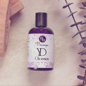 Youth-Defense Cleanser Recommended for Ages 25-49